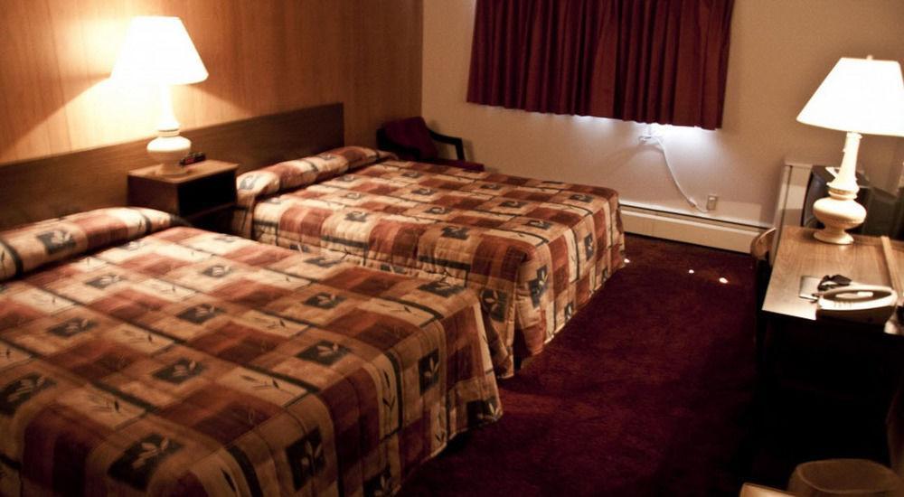 Downtowner Motor Inn Creston Ngoại thất bức ảnh